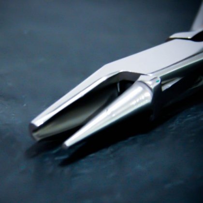 ALICATE DE MEDIA CAÑA (ESTERILIZABLE)